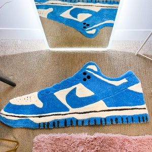 Dunk low "university blue" CUSTOM HANDMADE "Nike" rug (*not Nike*)